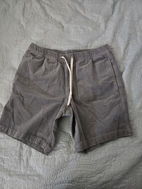 Vuori Optimist Elastic Waist Short Size Large Gray Color